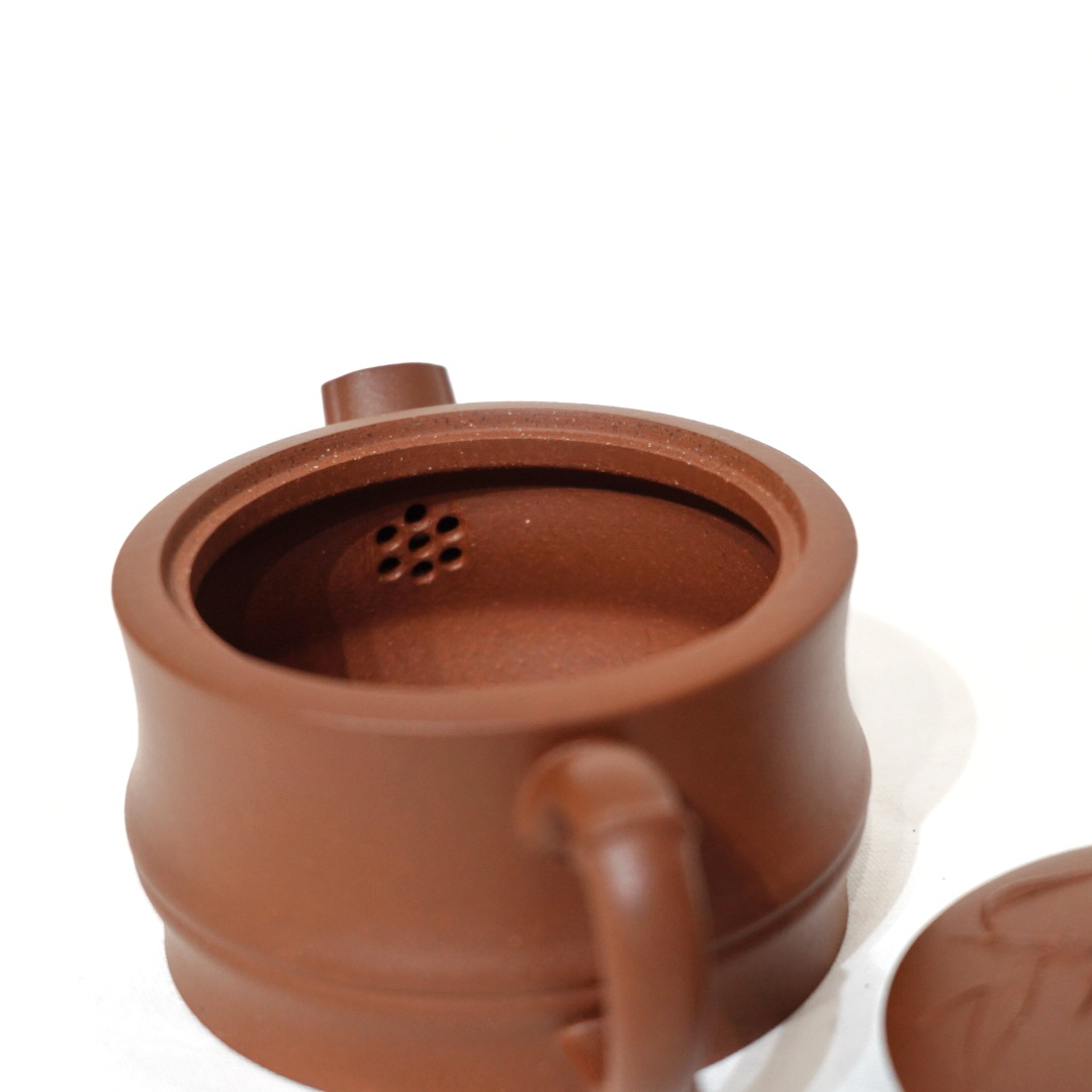 “Carving Bamboo” Handcraft Chinese Yixing Clay Teapot 200ml