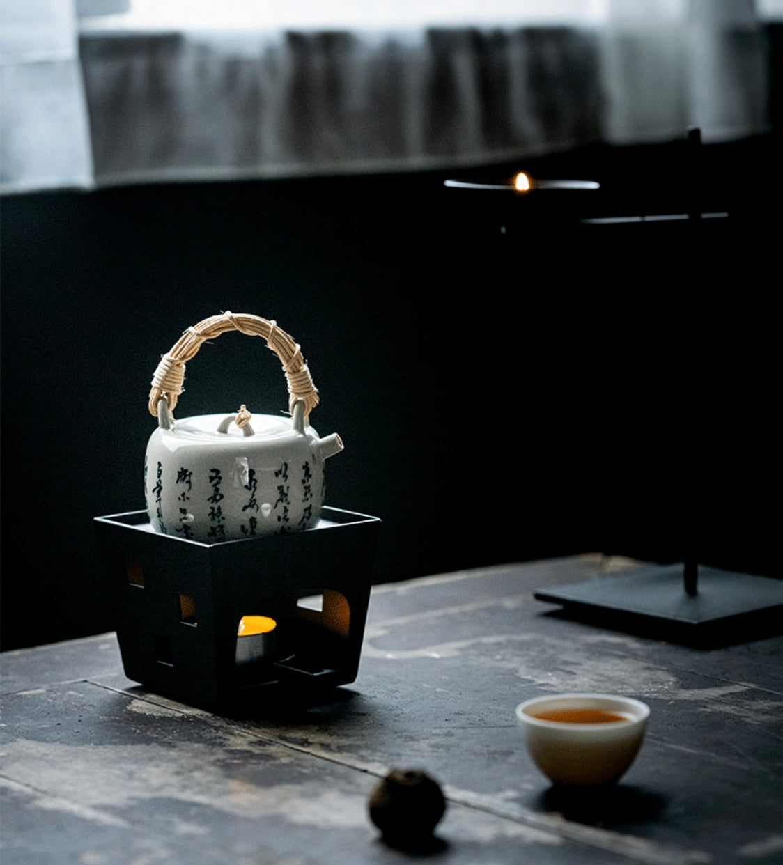 Iron Tea Warmer