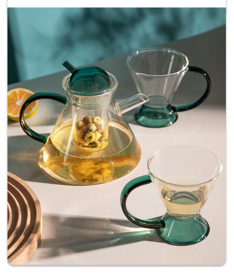 glass teapot and cups