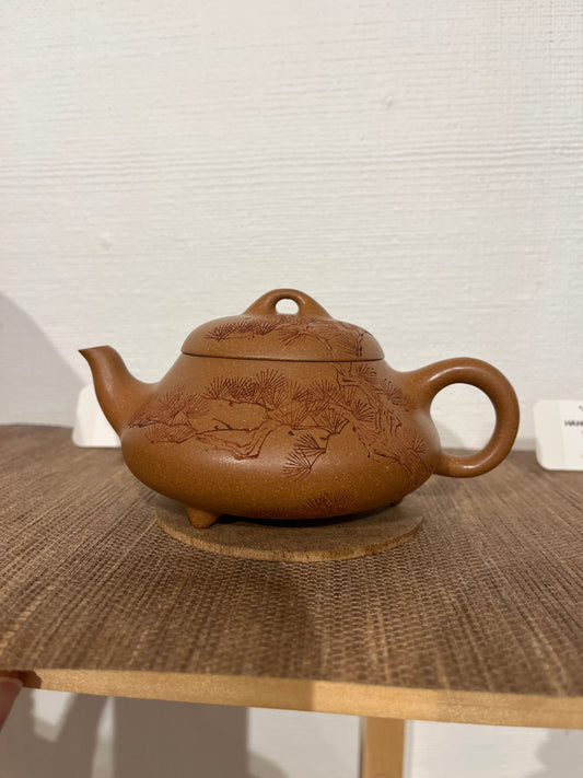 Discover the Unique Flavour Journey of Tea with a Handcrafted Yixing Clay Teapot