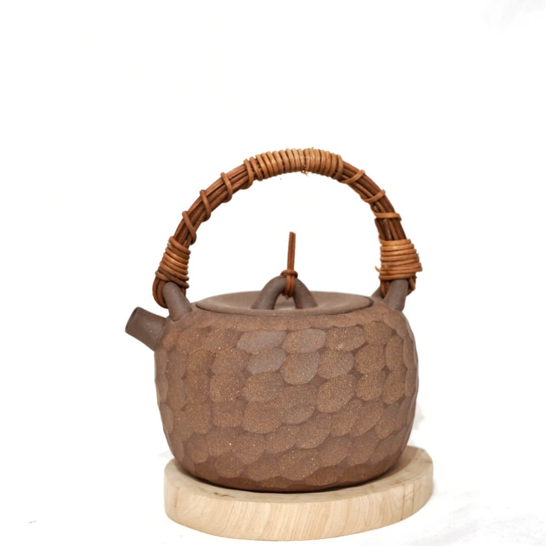 Handmade Bizen Ware Teapot - A Moment of Tea