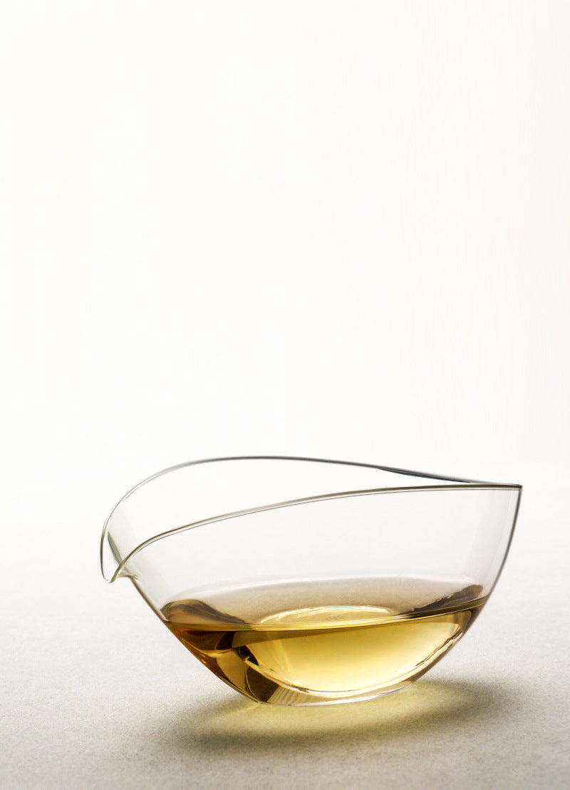 Handmade Glass Matcha Bowl with Pouring Spout/ Boat Shape Gongdao Cup