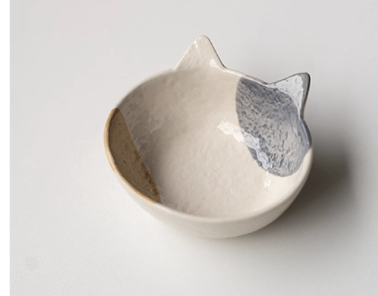 Three-colour ceramic cat product image